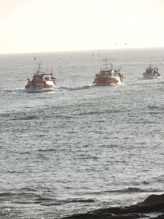 Au Bout Du Port Lejlighed Guilvinec Eksteriør billede